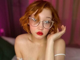 Amateur AmelliaBrown