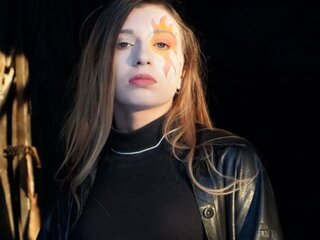 Jasmin MerlynHepburn
